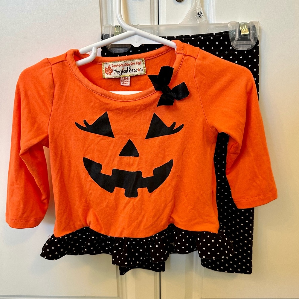 Adorable Halloween Matching Set - Brand new condition!